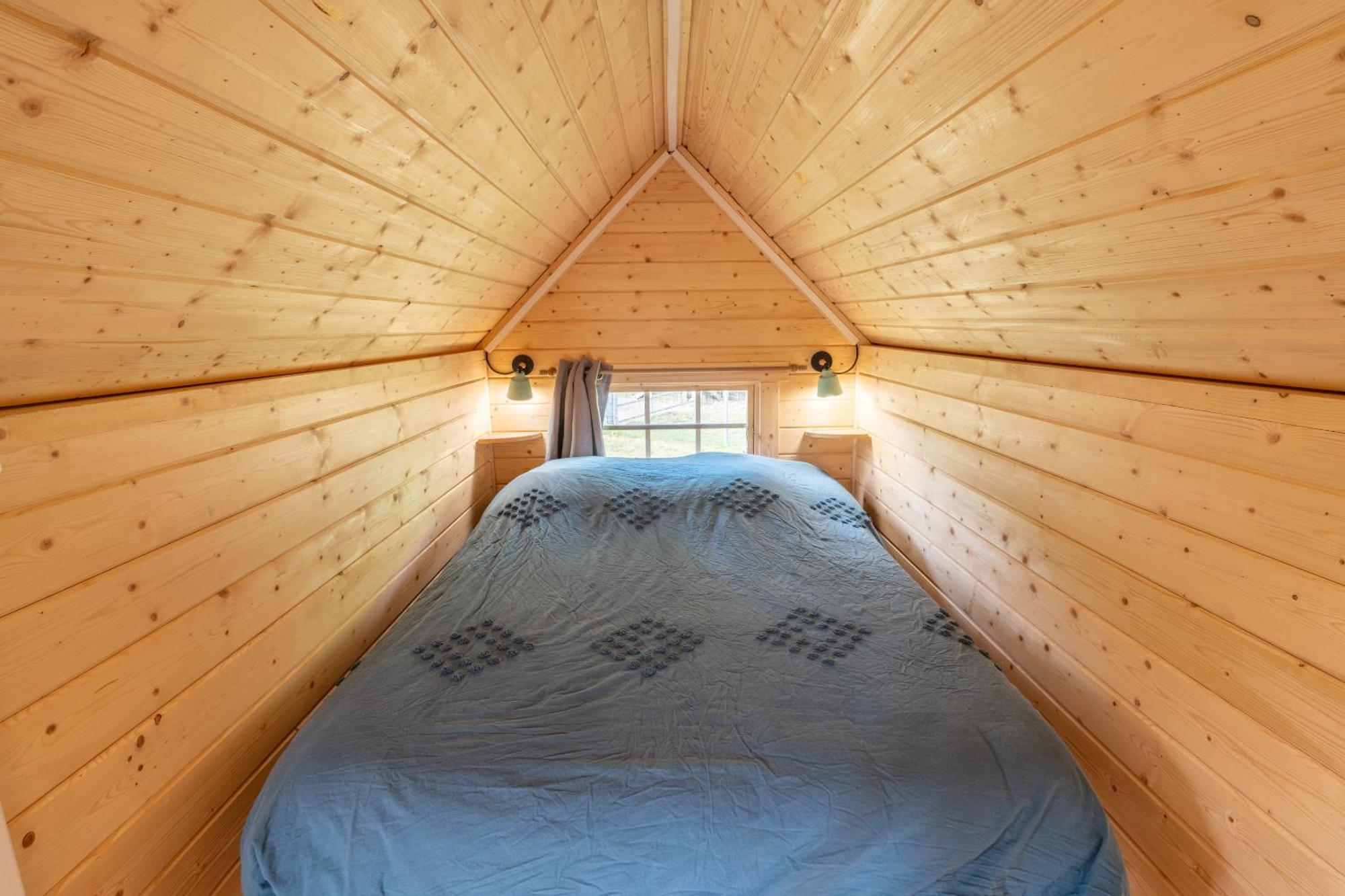 Logements Insolites A La Ferme - Yourte, Kota Ou Pod Farbus Номер фото